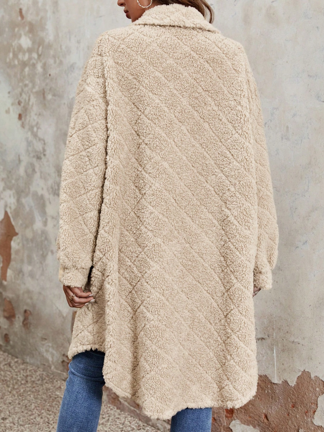 Beautifully Crafted Coat in a Classic Style
