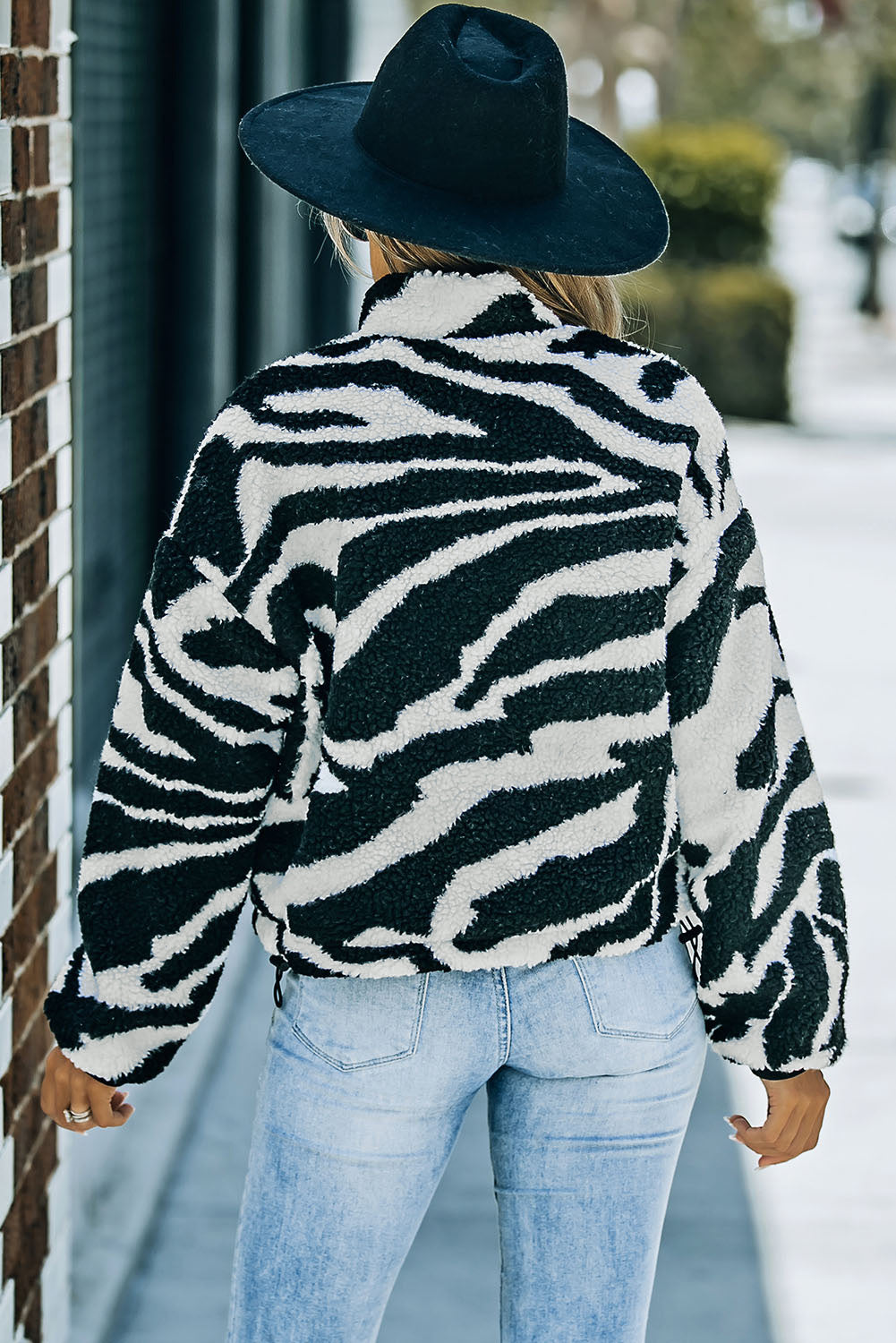 Polished Jacket with an Effortless Classic Look