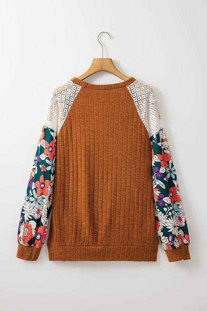 Effortlessly Elegant Blouse with a Timeless Design
