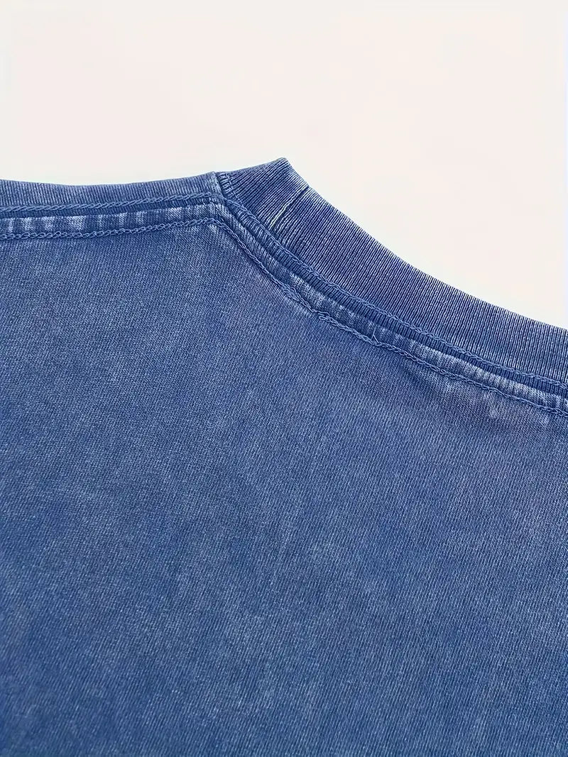 Effortlessly Elegant T-Shirt with a Timeless Design