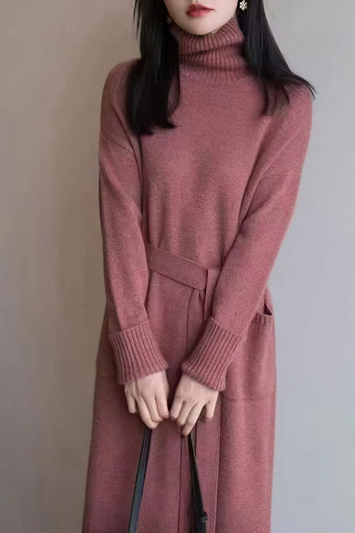 Effortlessly Elegant Sweater with a Timeless Design