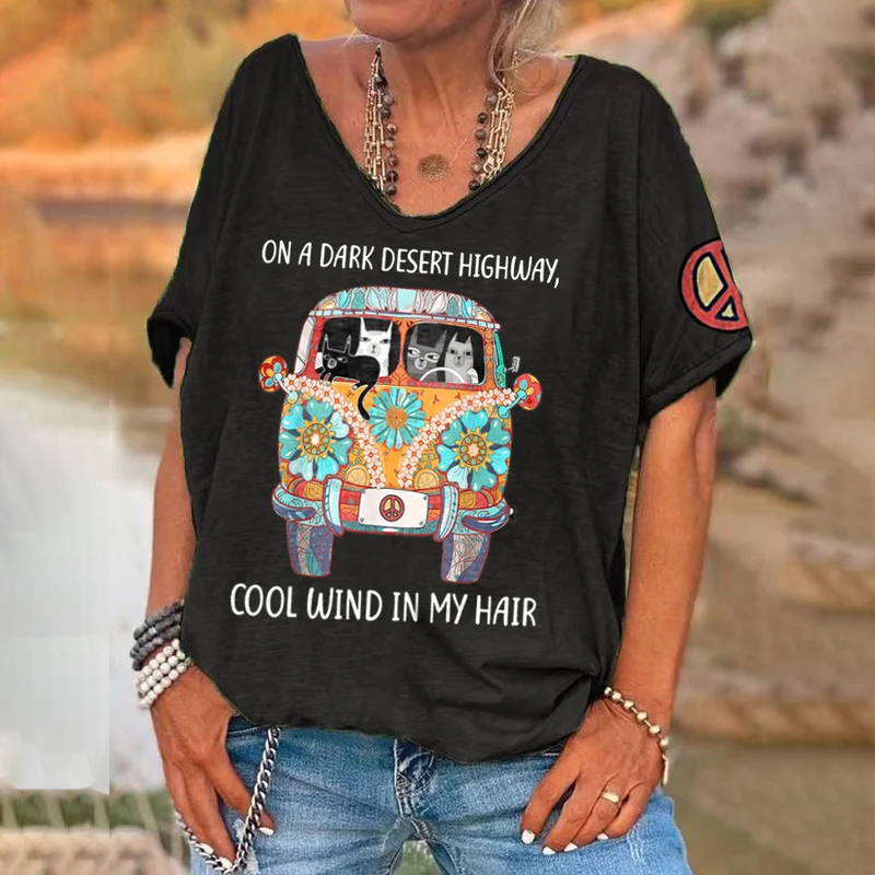Women's Hippie On A Dark Desert Highway Cool Wind In My Hair Pattern Hippie Vibe Print Casual V-Neck Tee elevenforest