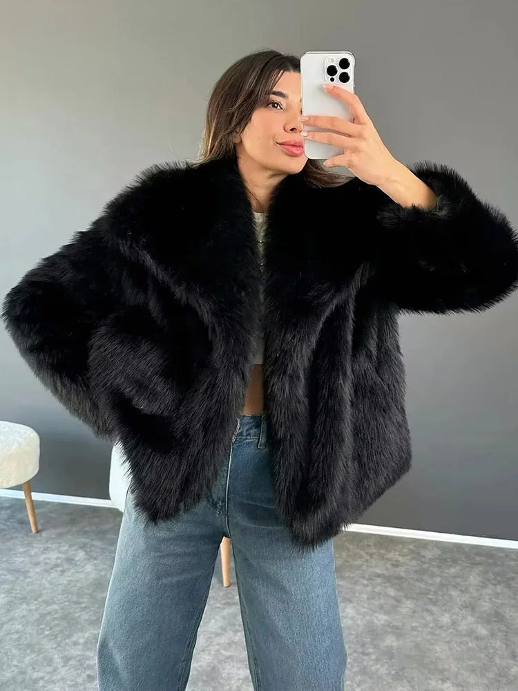 Polished Coat with an Effortless Classic Look