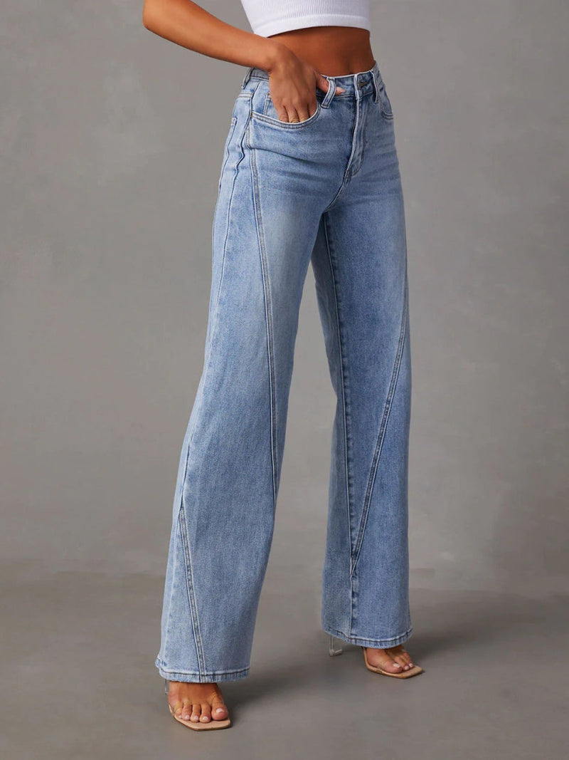 Effortlessly Elegant Garment with a Timeless Design