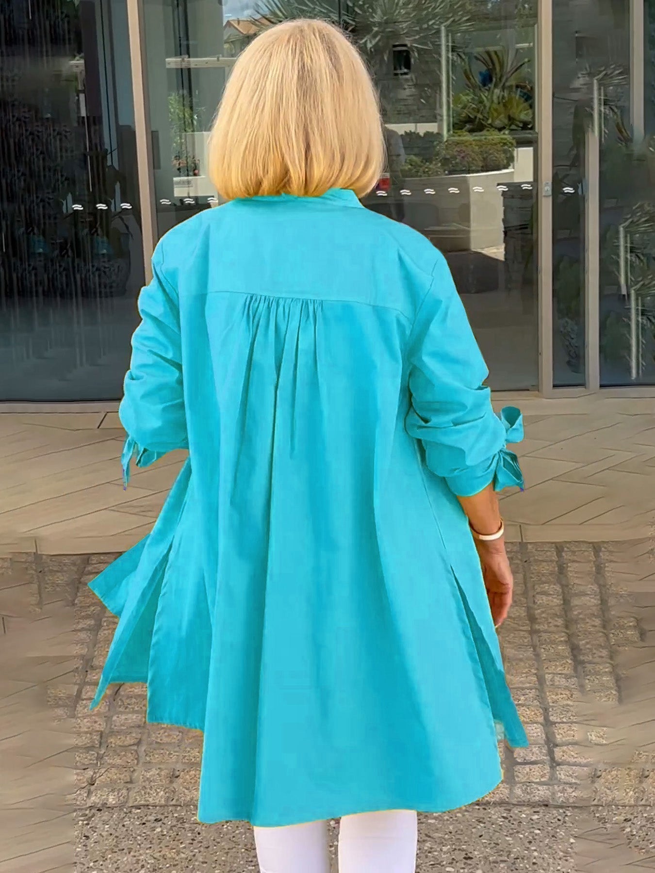 Beautifully Finished Shirt in a Timeless Design