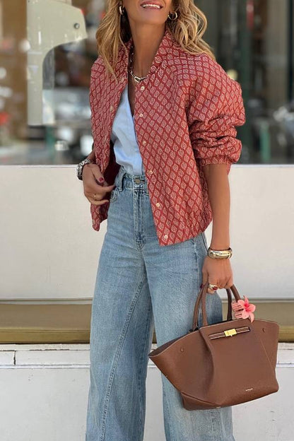 Gracefully Styled Jacket for Any Occasion