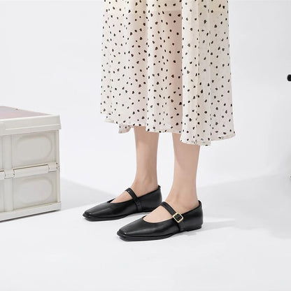 Classic Vintage Garment with a Flattering Fit