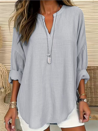 Classic Vintage Blouse with a Flattering Fit