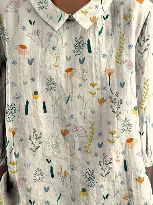 Classic Vintage Blouse with a Flattering Fit
