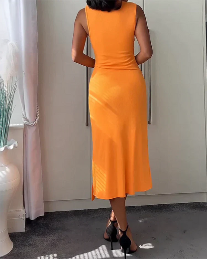 Beautifully Crafted Dress in a Classic Style