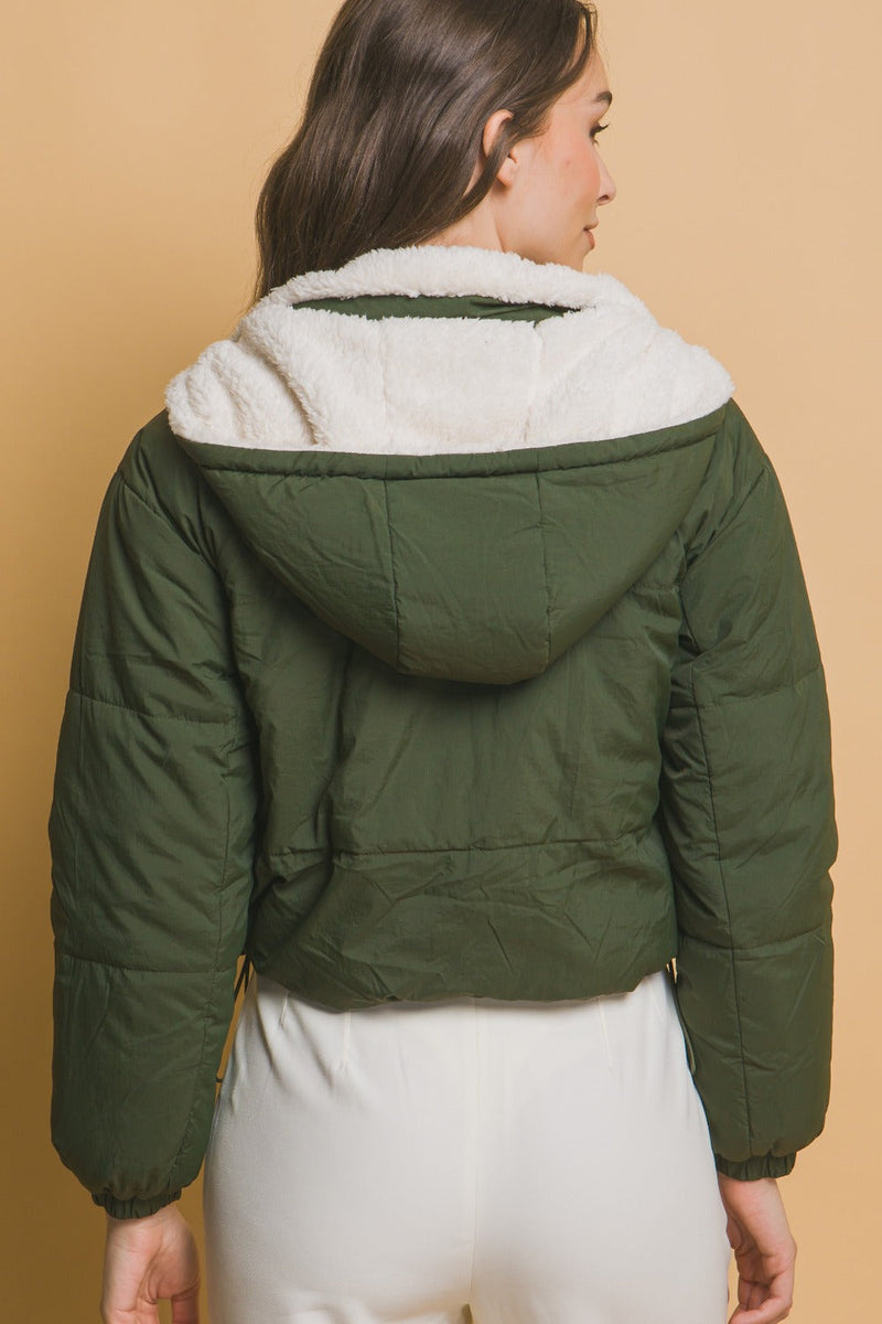 Well Tailored Jacket with a Graceful Silhouette