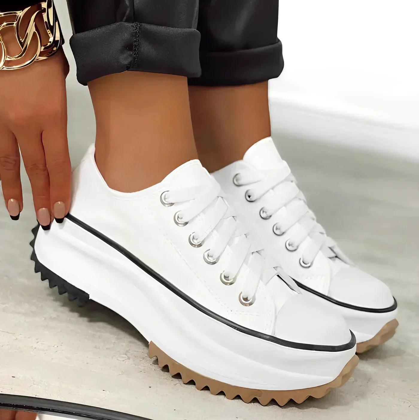 Classic Orthopedic Sneakers with Timeless Style
