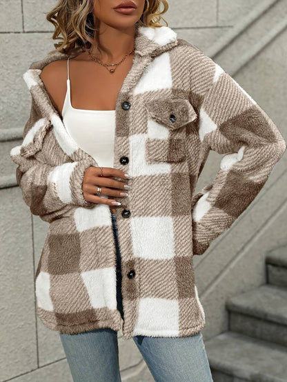 Effortlessly Elegant Jacket with a Timeless Design