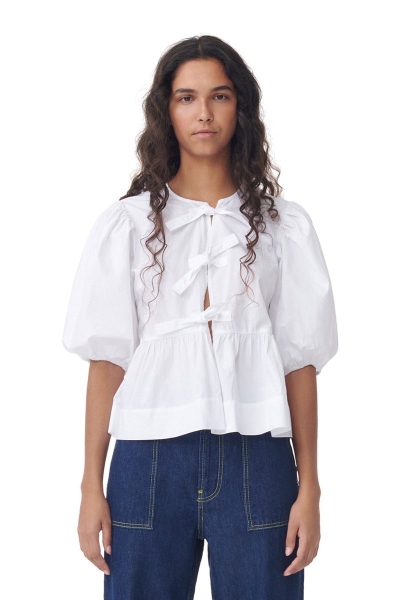 Elegantly Styled Blouse for Everyday Wear