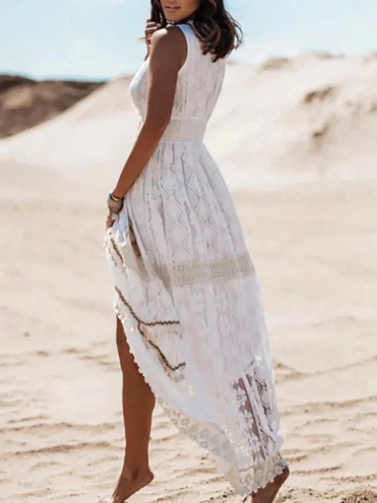 Beautifully Crafted Dress in a Classic Style