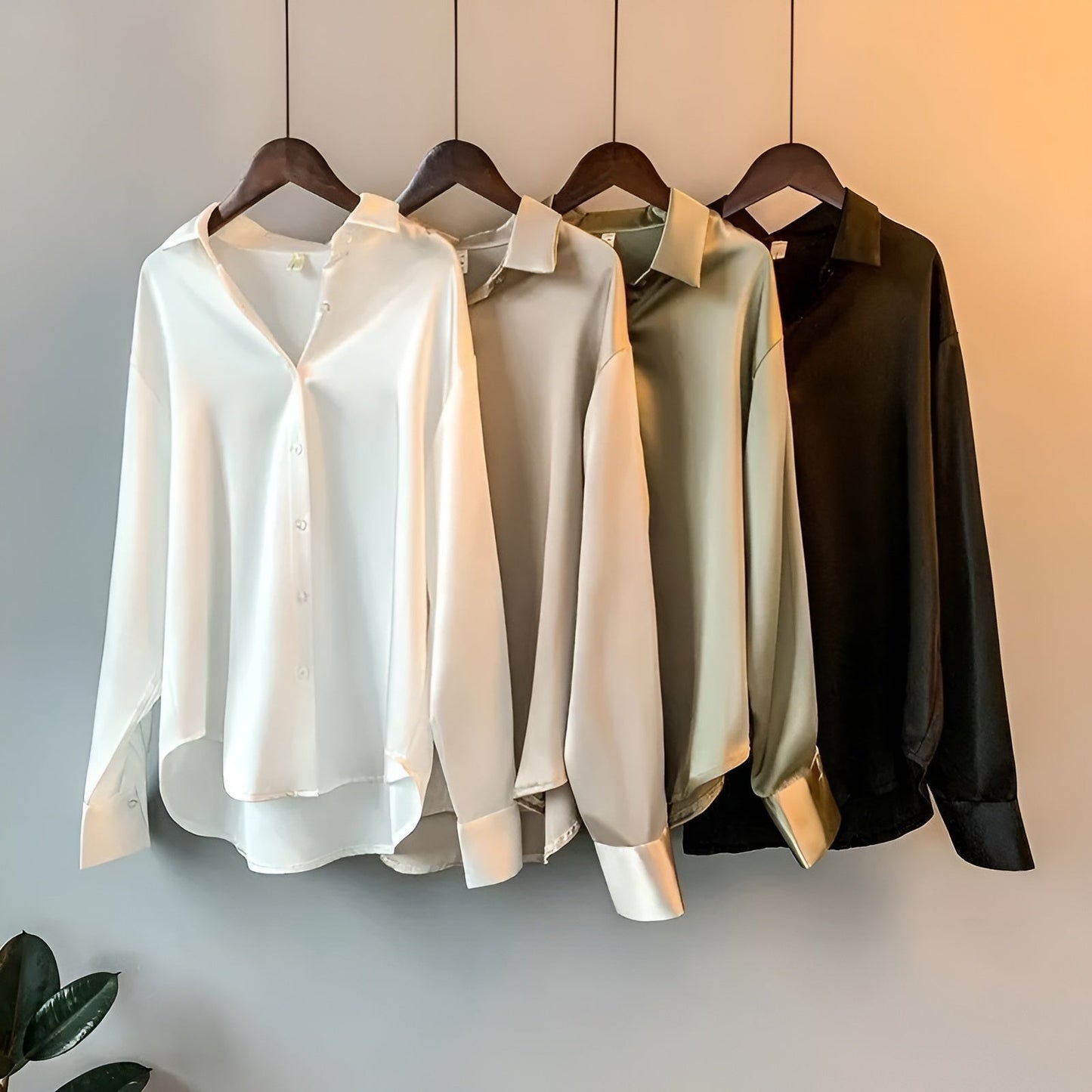 Classic Vintage Blouse with a Flattering Fit