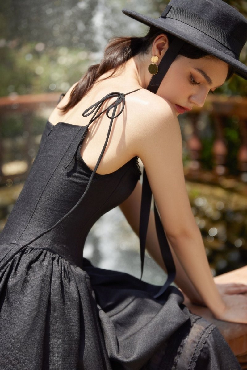 Classic Vintage Garment with a Flattering Fit