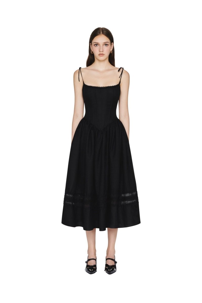 Classic Vintage Garment with a Flattering Fit
