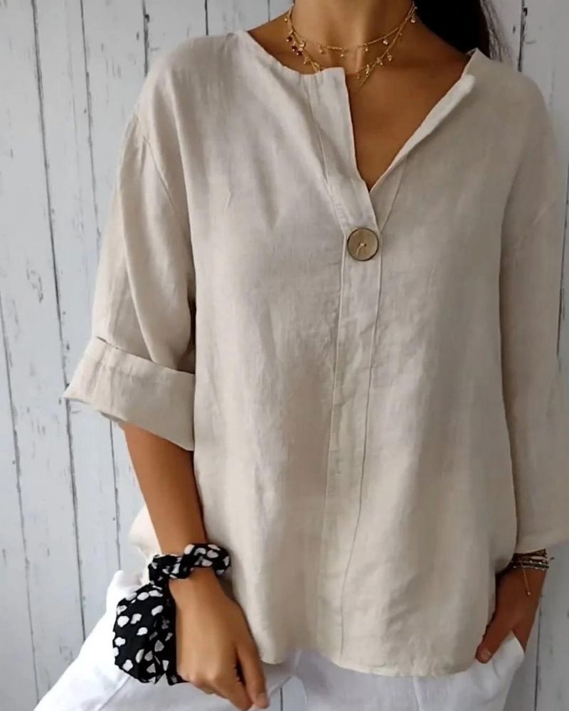 Classic Vintage & Enduringly Stylish Top
