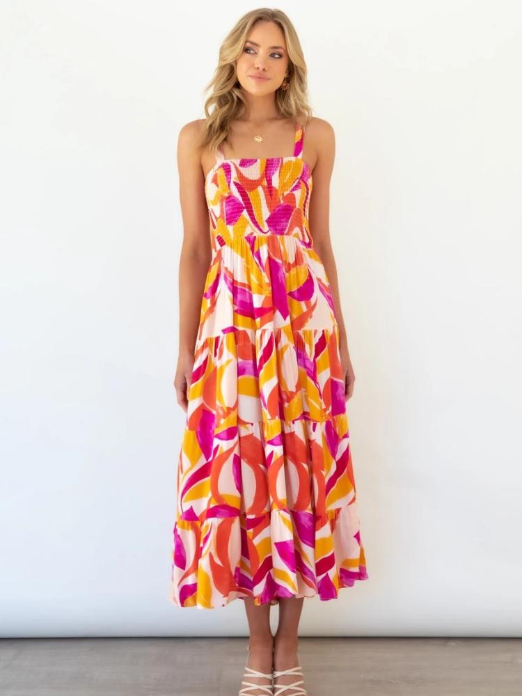 Sophisticated Dress with a Clean Classic Look