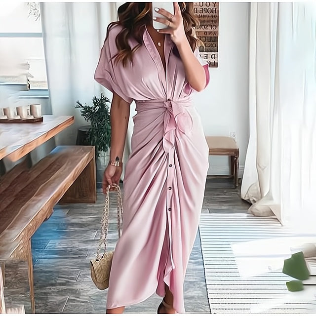 Well Tailored Dress with a Graceful Silhouette