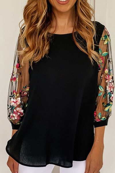 Classic Vintage Blouse with a Flattering Fit