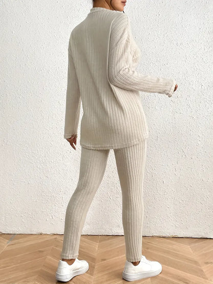 Polished Trousers with an Effortless Classic Look