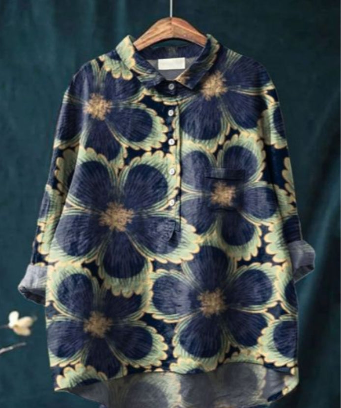 Effortlessly Elegant Blouse with a Timeless Design