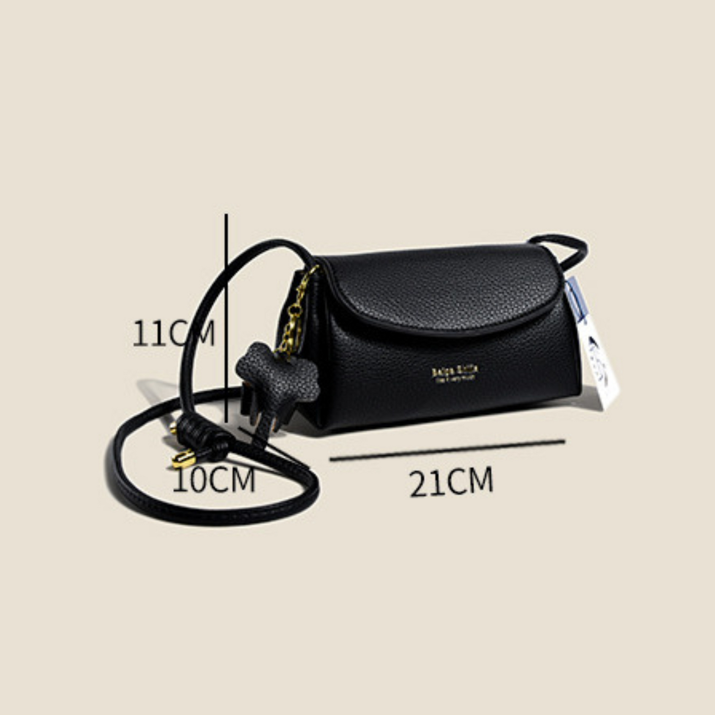 Well Tailored Bag with a Graceful Silhouette