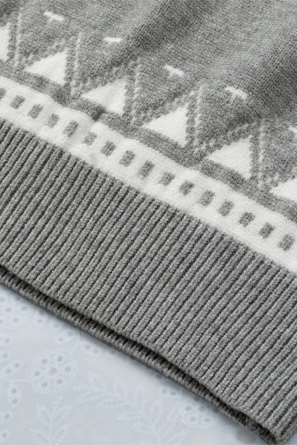 Effortlessly Elegant Garment with a Timeless Design