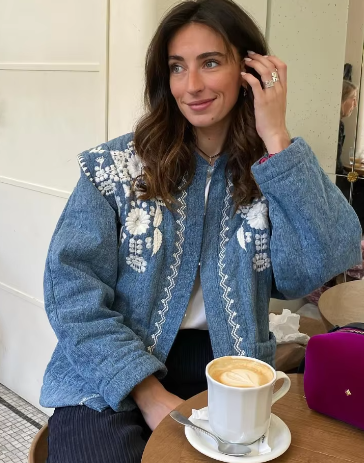 Classic Vintage Jacket with a Flattering Fit