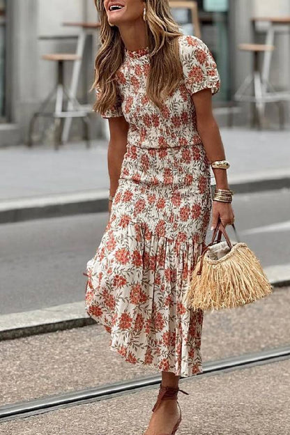 Beautifully Finished Garment in a Timeless Design