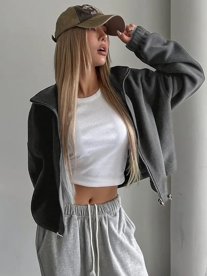 Well Tailored Jacket with a Graceful Silhouette