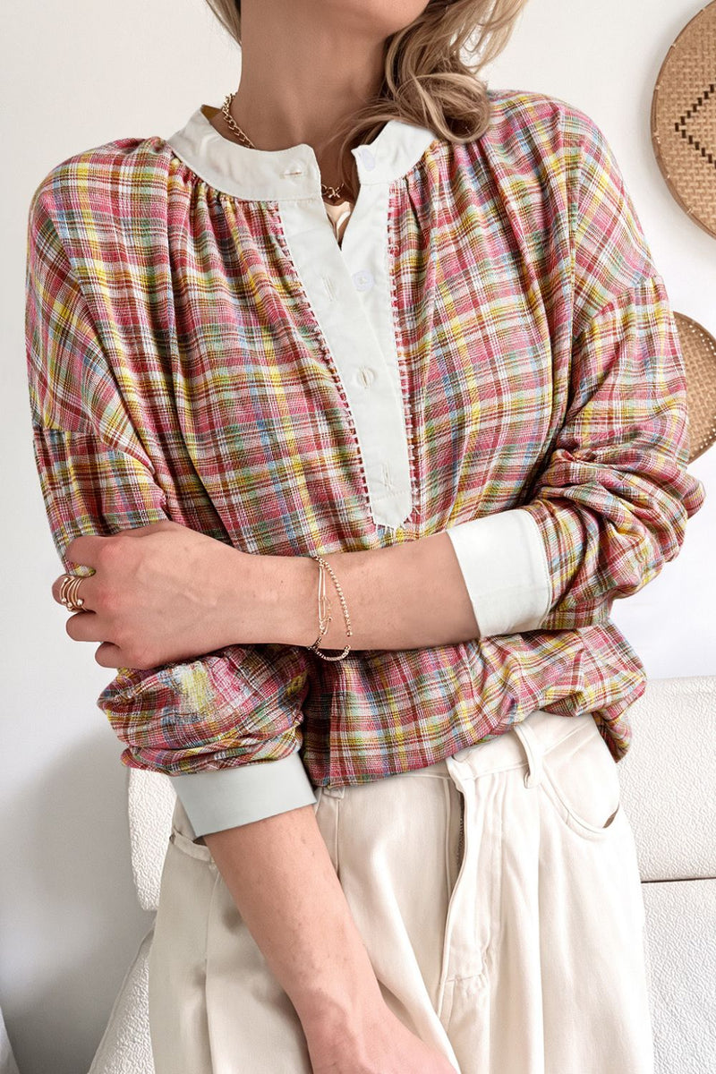 Effortlessly Elegant Blouse with a Timeless Design
