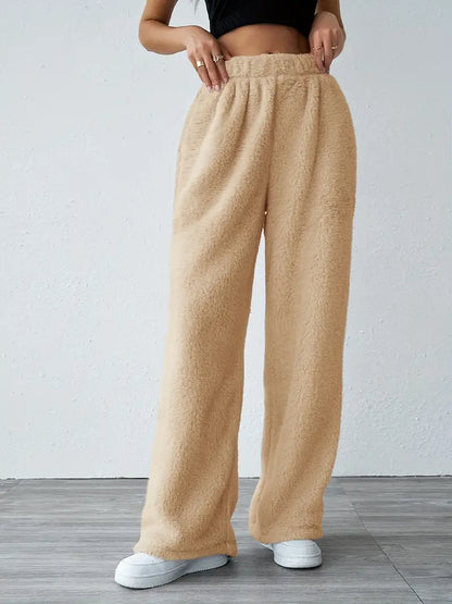Gracefully Styled Pants for Any Occasion