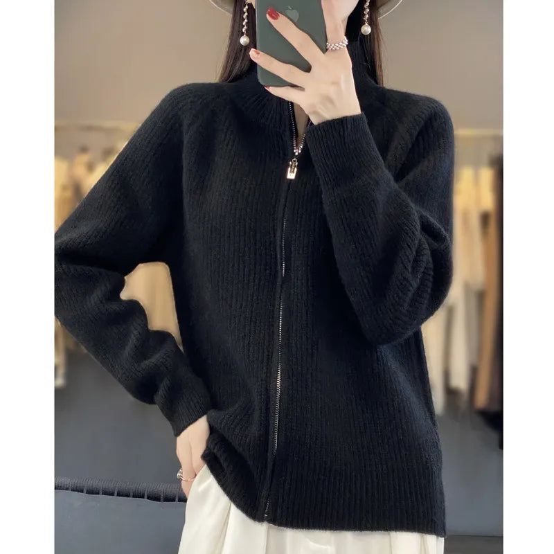 Effortlessly Elegant Cardigan with a Timeless Design