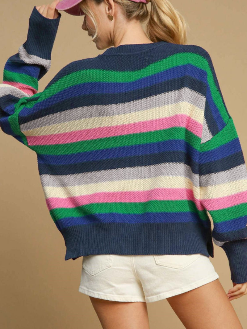 Well Tailored Sweater with a Graceful Silhouette