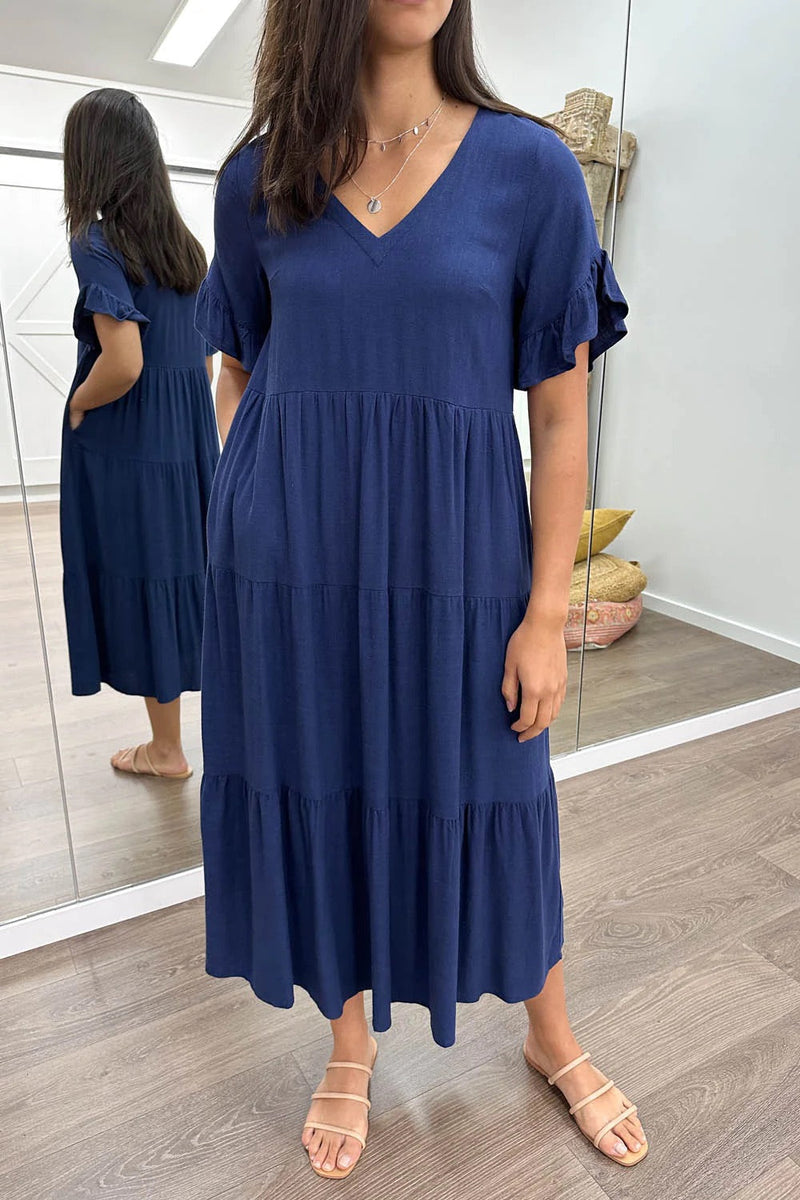 Beautifully Crafted Dress in a Classic Style