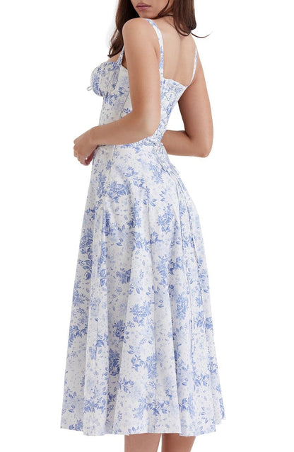 Classic Vintage & Enduringly Stylish Dress