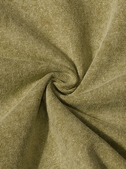 Effortlessly Elegant T-Shirt with a Timeless Design