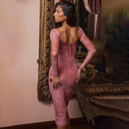 Beautifully Crafted Dress in a Classic Style