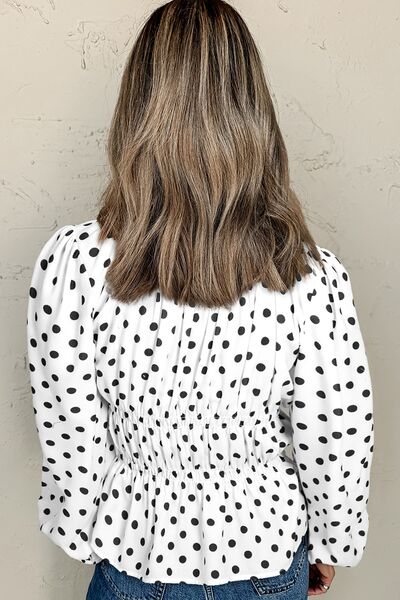 Sophisticated Blouse with a Clean Classic Look