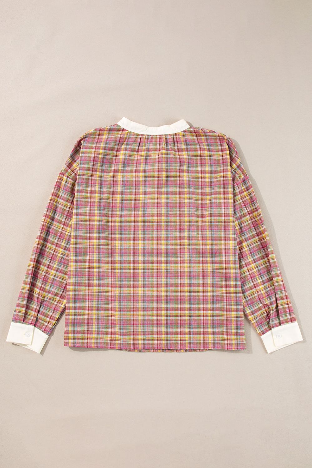 Effortlessly Elegant Blouse with a Timeless Design