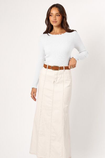 Elegantly Styled T-Shirt for Everyday Wear