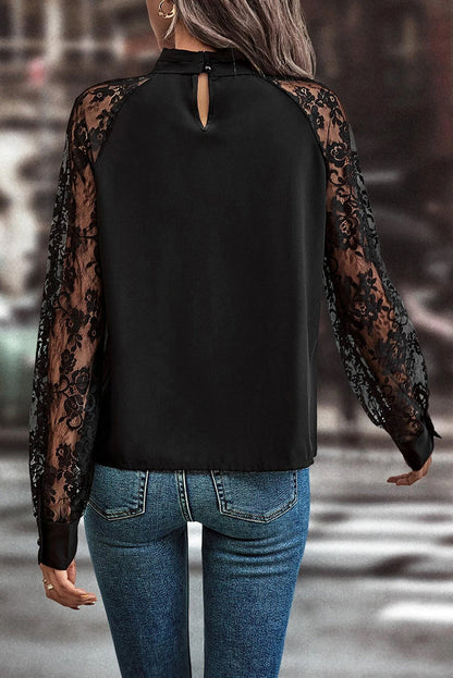 Well Tailored Blouse with a Graceful Silhouette