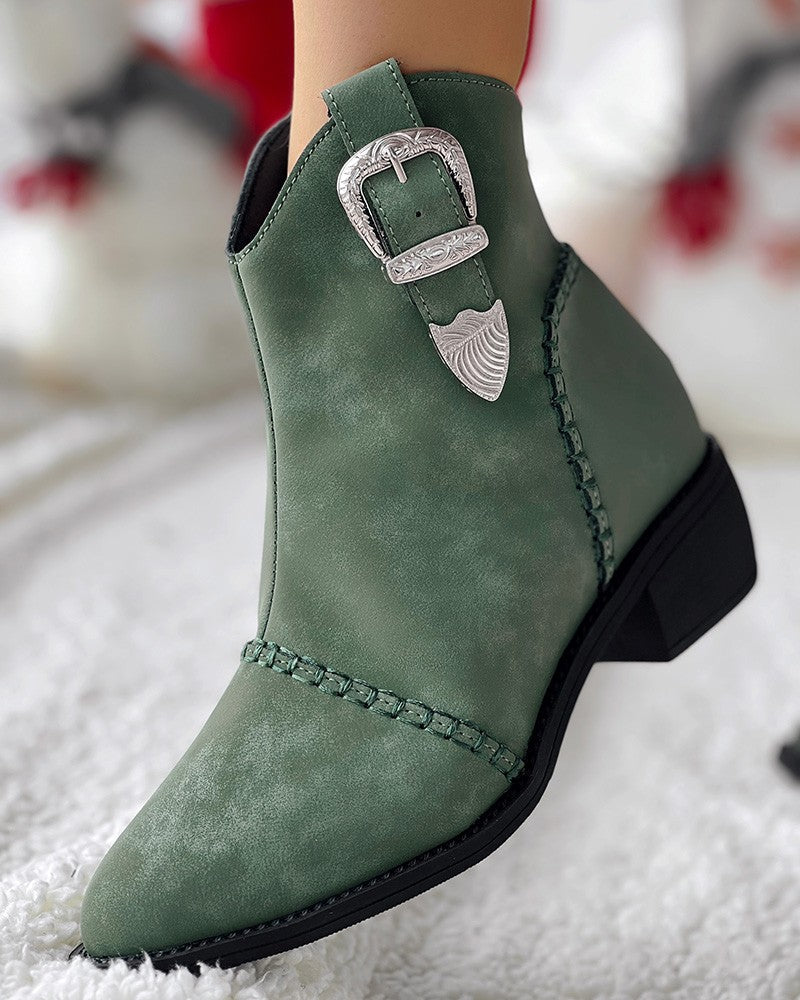 Graceful Orthopedic Boots for Modern Look