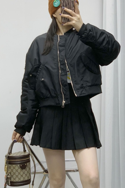 Well Tailored Jacket with a Graceful Silhouette