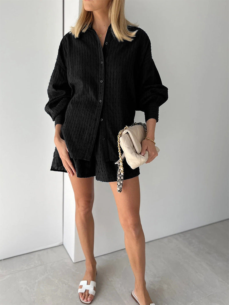 Well Tailored Shirt with a Graceful Silhouette