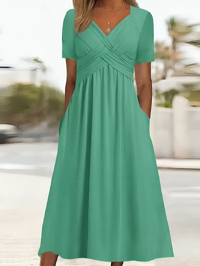 Classic Vintage & Enduringly Stylish Dress