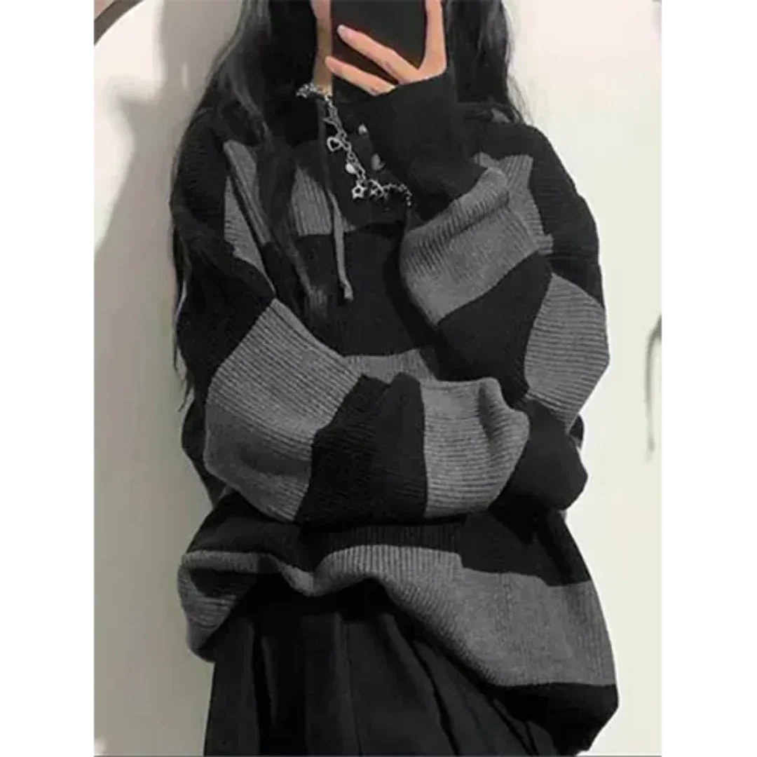 Lore® | Warm women's sweater with long sleeves